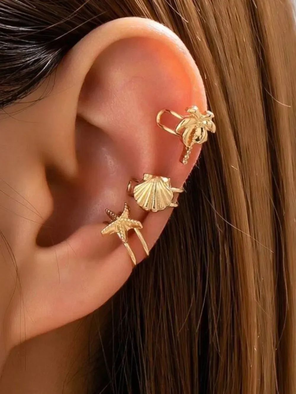 Gold Shell ear cuff N2209